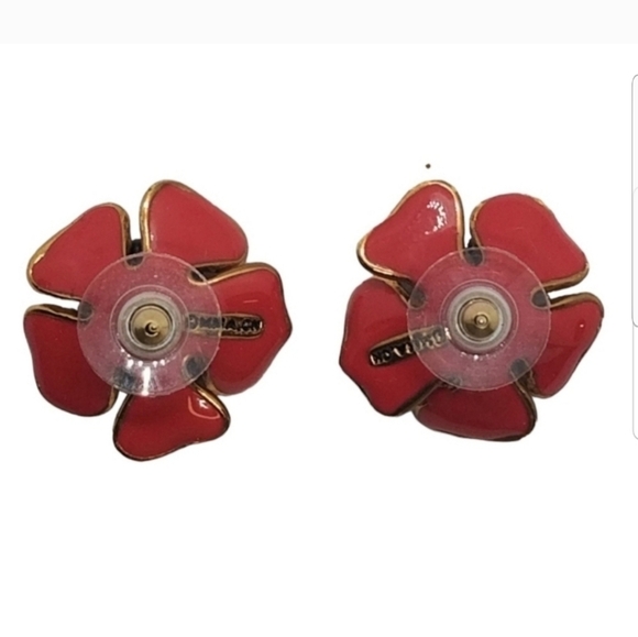 METROPOLITAN MUSEUM OF ART RED POPPI FLOWER EARRINGS WITH 14K GOLDFILLED DETAIL